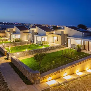 https://apt-paolimura-spa.sicilyhotelsitaly.net